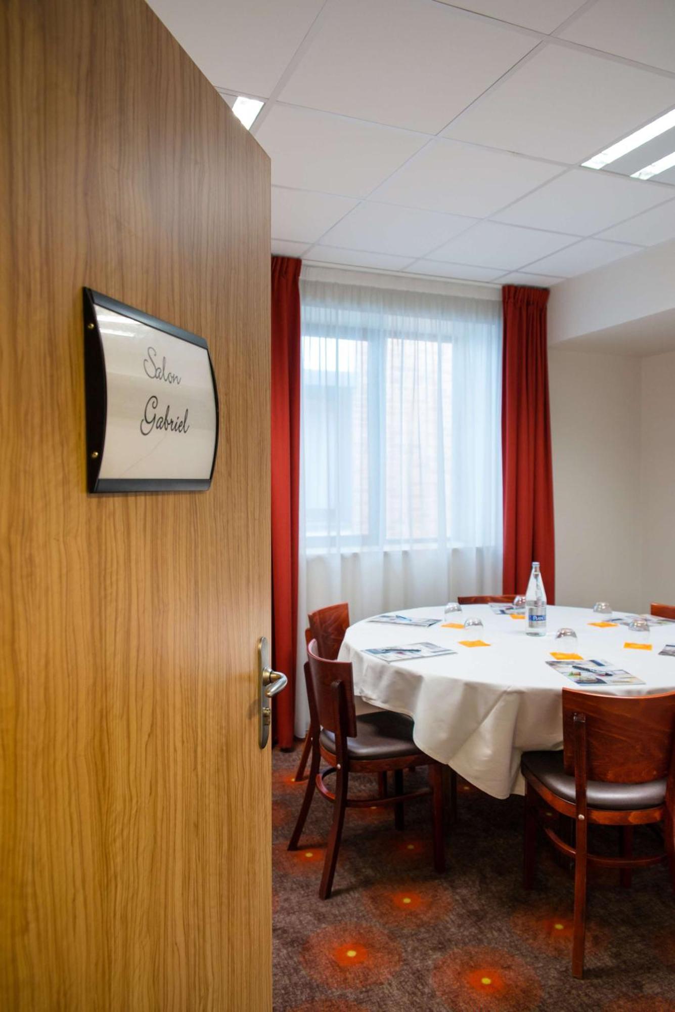 Saint-Grégoire Brit Hotel Rennes St Gregoire - Le Villeneuve מראה חיצוני תמונה