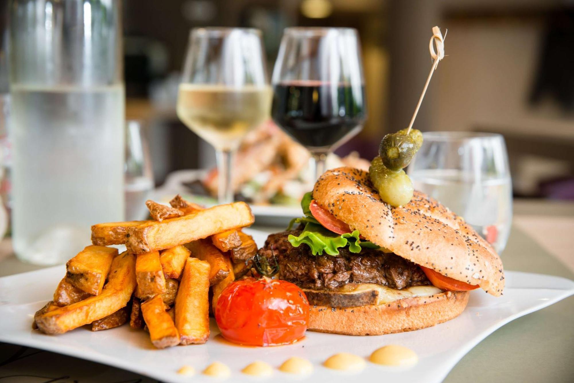 Saint-Grégoire Brit Hotel Rennes St Gregoire - Le Villeneuve מראה חיצוני תמונה