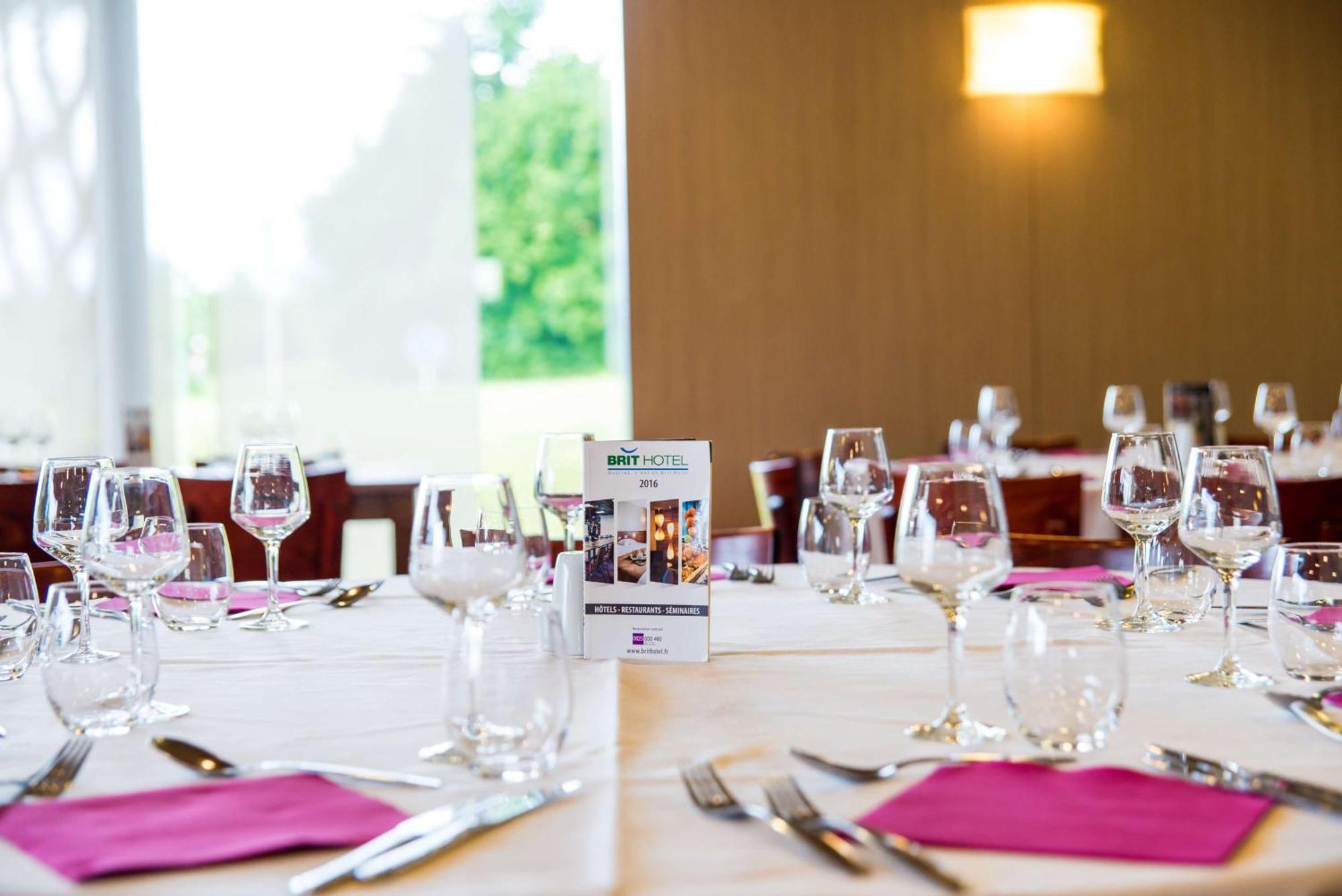 Saint-Grégoire Brit Hotel Rennes St Gregoire - Le Villeneuve מראה חיצוני תמונה